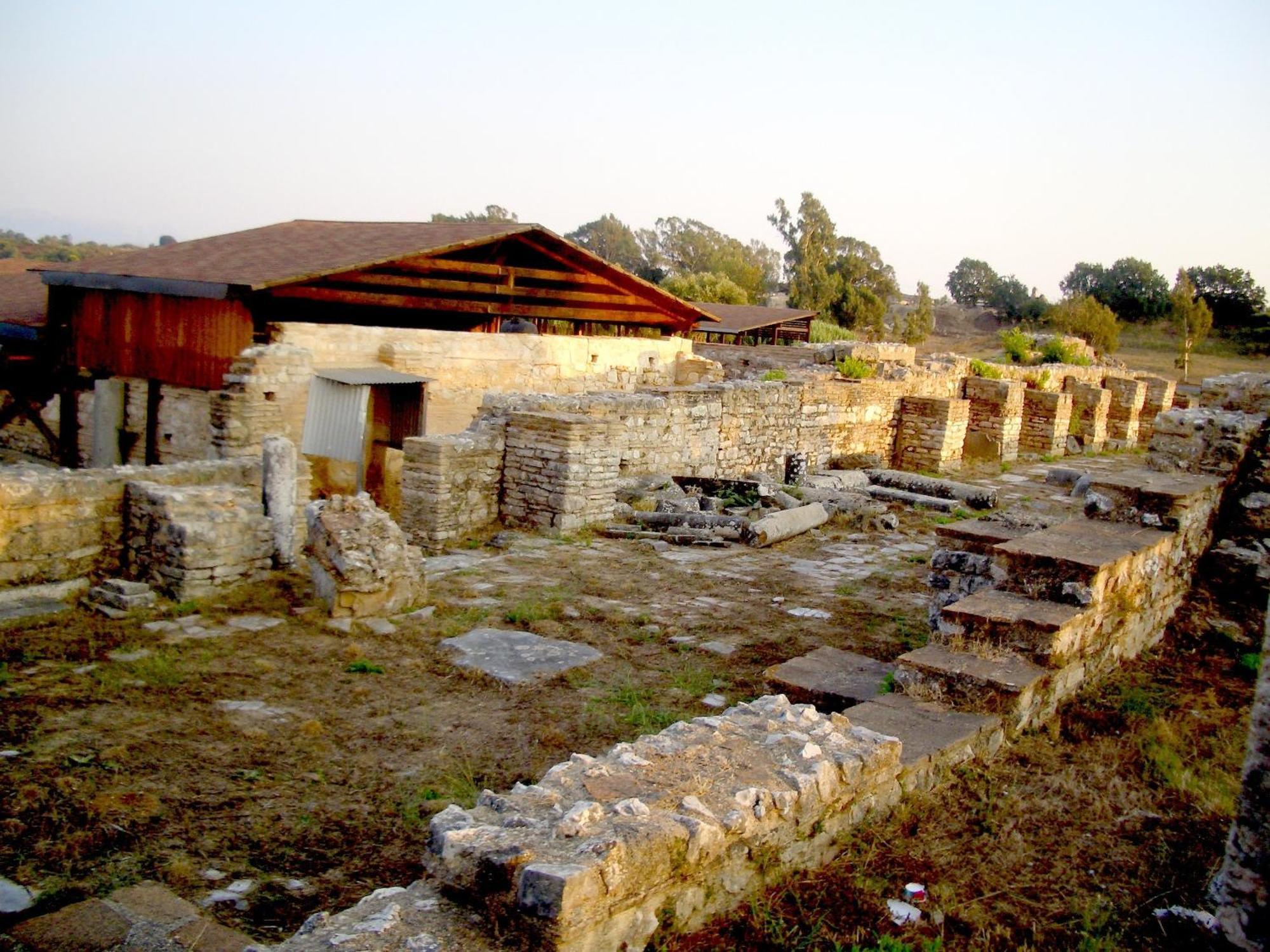 Dionisos Hotel Mytikas  Extérieur photo
