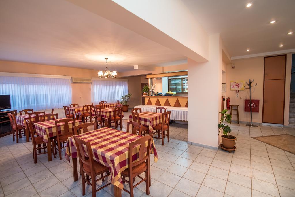 Dionisos Hotel Mytikas  Extérieur photo