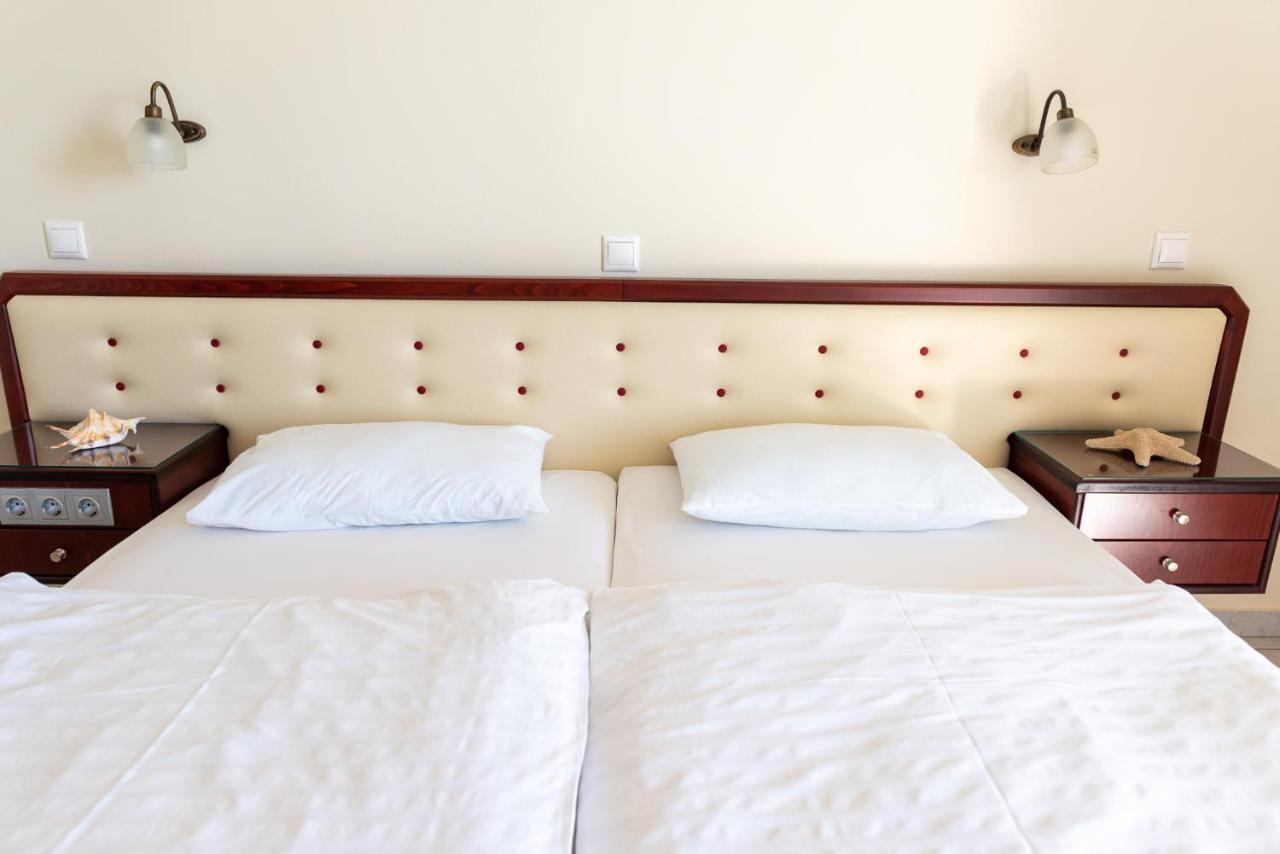 Dionisos Hotel Mytikas  Extérieur photo