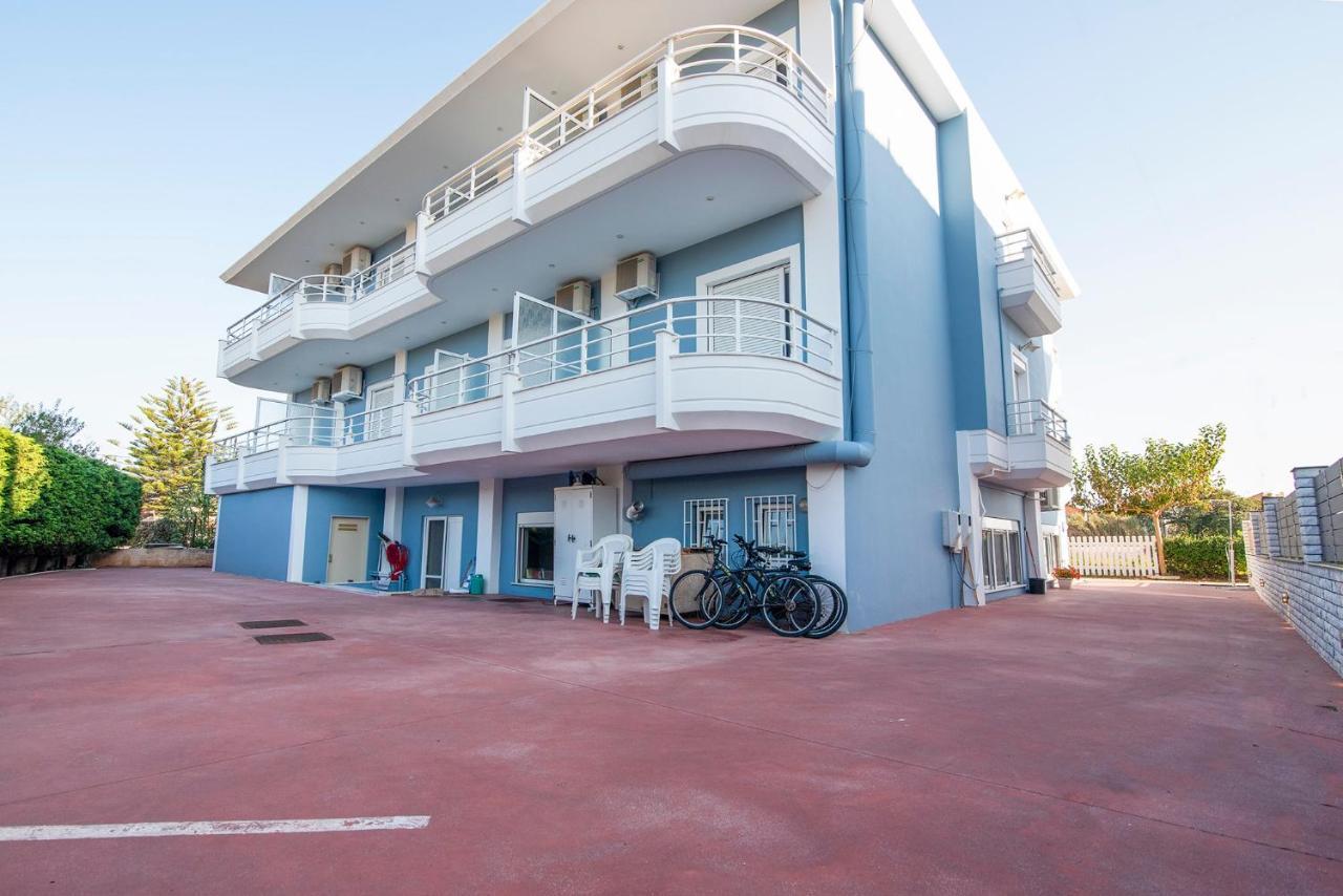 Dionisos Hotel Mytikas  Extérieur photo